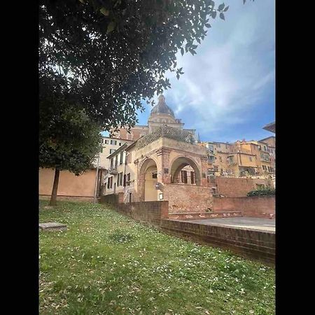 Nel Cuore Della Citta Siena Exterior foto